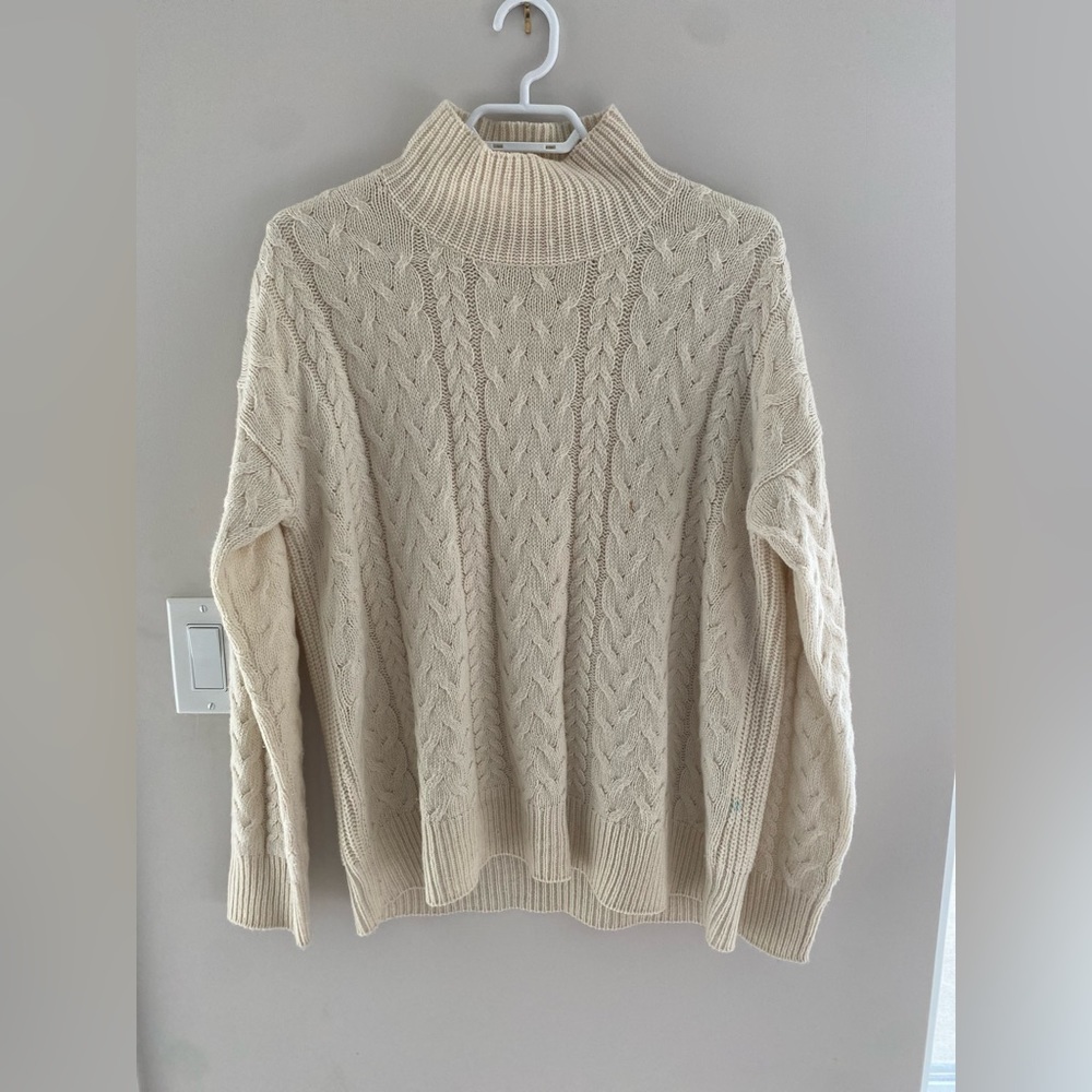 Knit sweater